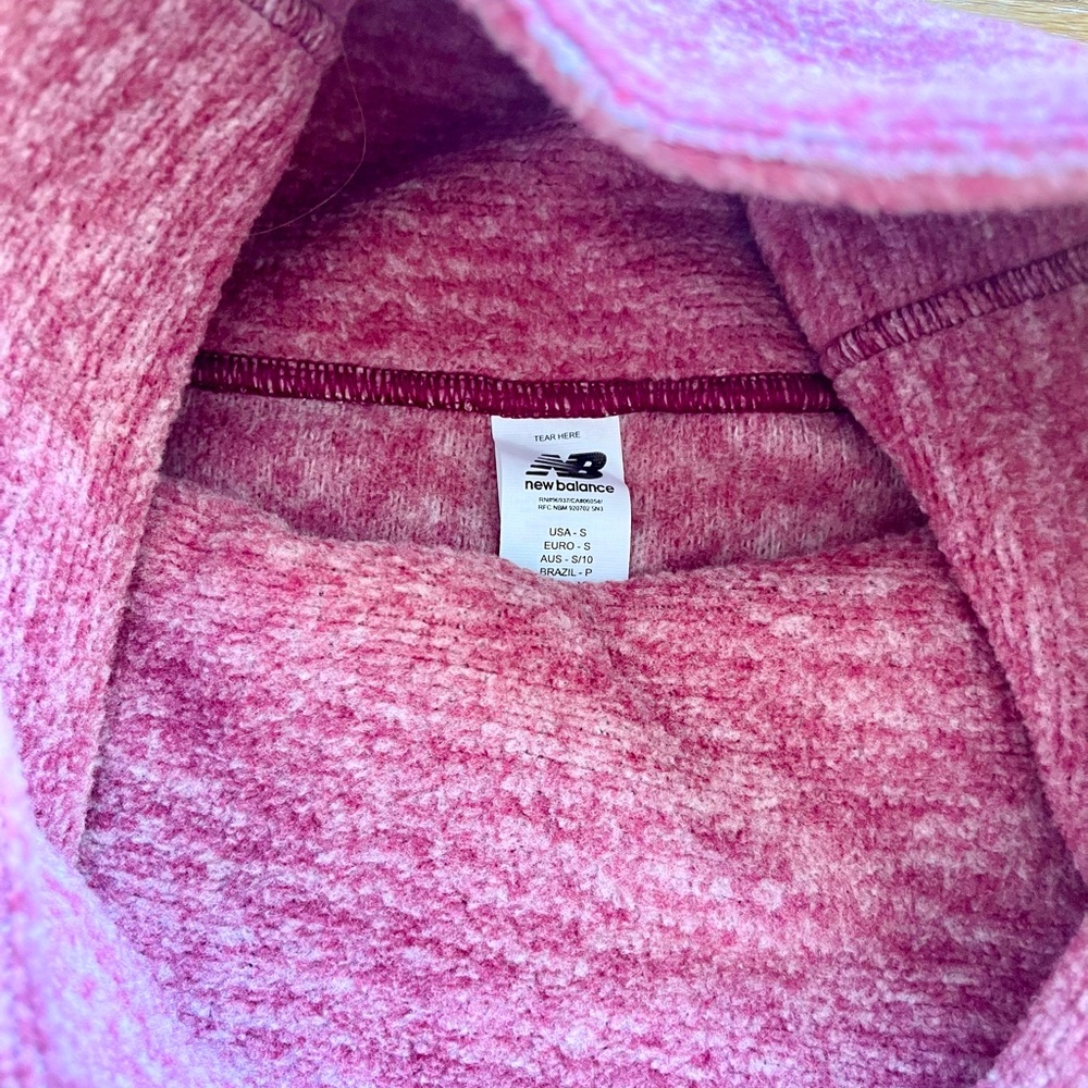 New Balance Fleece Pullover - Picture 2 of 2